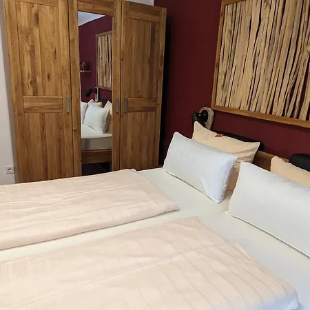 Elfenmuehle 招待所 3*